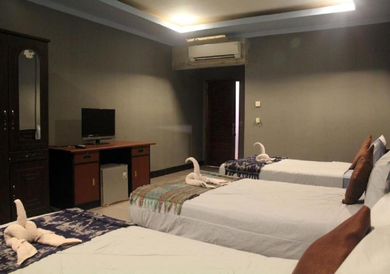 Ridho Malik Hotel Bumbang Εξωτερικό φωτογραφία