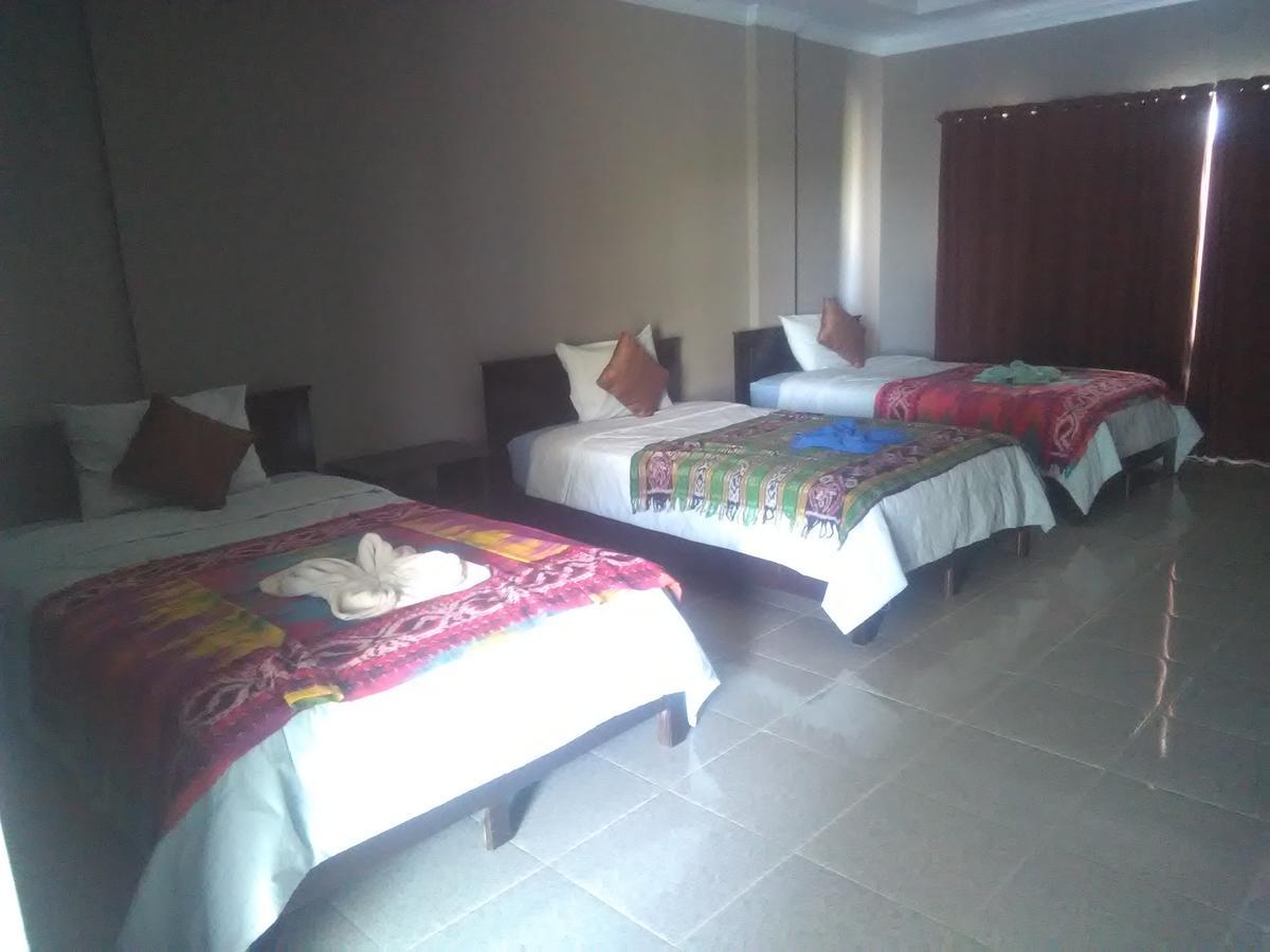 Ridho Malik Hotel Bumbang Εξωτερικό φωτογραφία