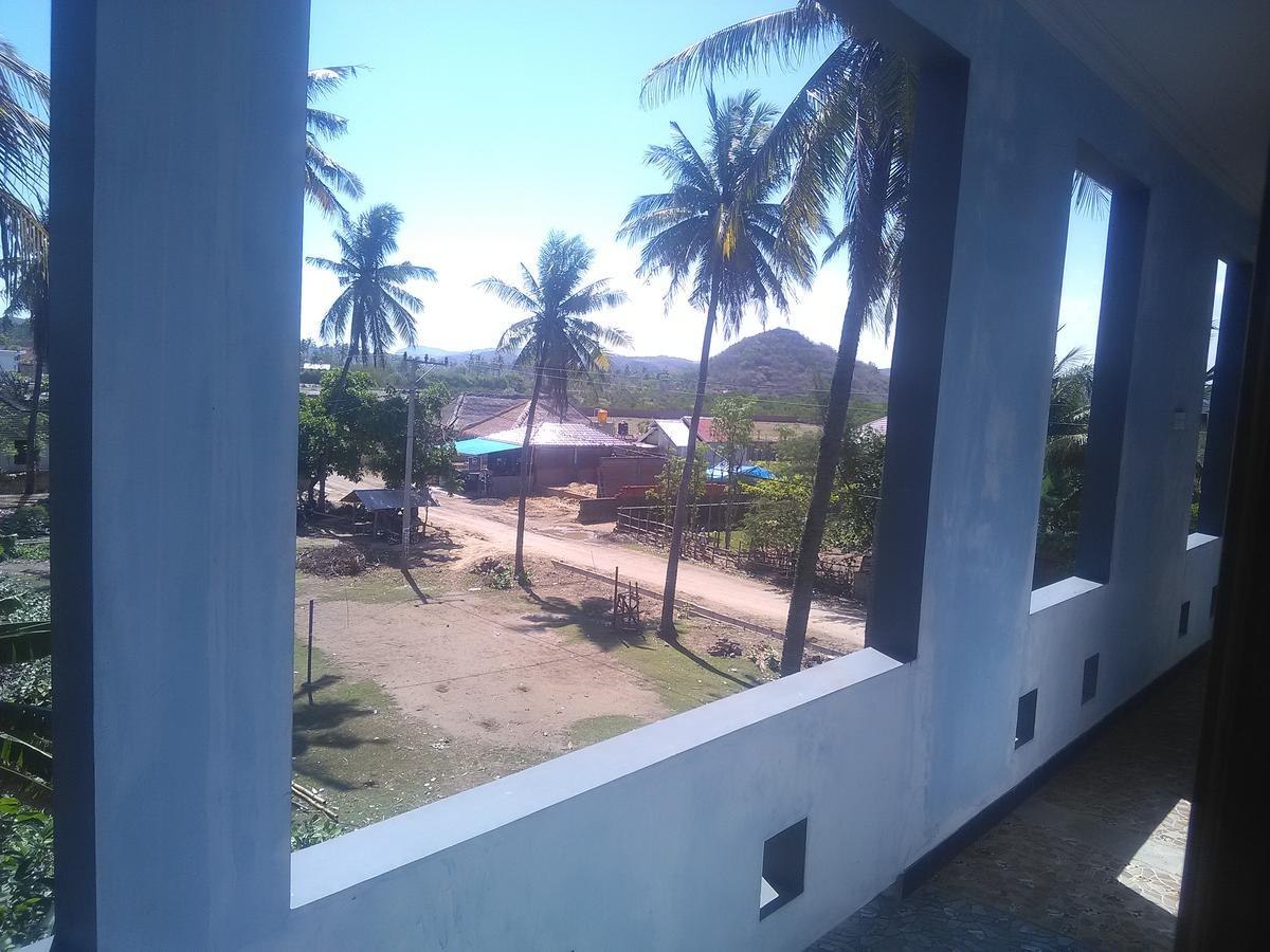 Ridho Malik Hotel Bumbang Εξωτερικό φωτογραφία